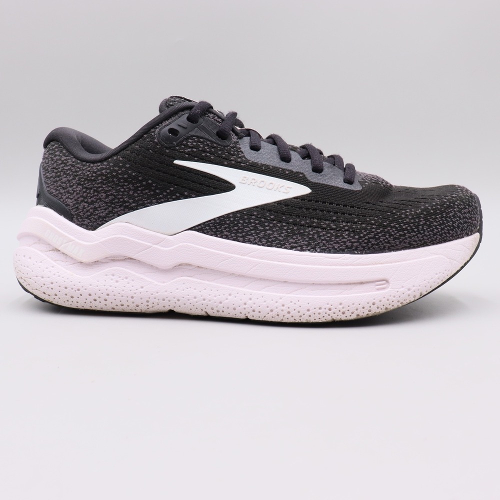 Brooks Ghost Max 2 Womens 7.5 US Running Shoes Black Pink Sneakers 1204201B077
